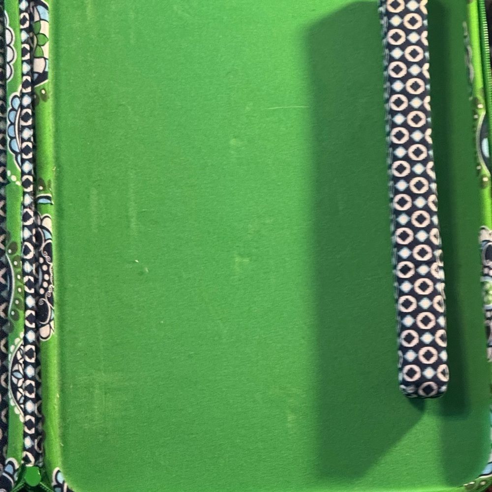Vera Bradley Laptop Bag Cupcake Green Retired Cottagecore Polka Dots Mandela - Picture 14 of 16